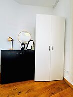 Comfortable Room Near Kaufpark Alterlaa