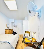 Comfortable Room Near Kaufpark Alterlaa