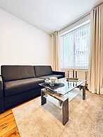 Comfortable Room Near Kaufpark Alterlaa