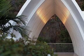 Dali Mountain and Lake View Hotel