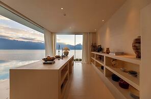 Dali Mountain and Lake View Hotel