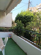 Maria's Cozy Getaway in Glyfada