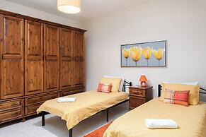 Spacious & Cosy APT - Msida Uni Heights