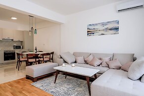 Ststus M apartments 180