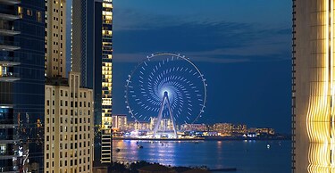 LUX  The Sky Dubai Eye View Suite