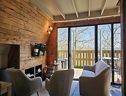Elegant Chalet Getaway in Ardennes