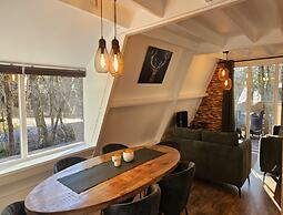 Fenced Country Chalet in Durbuy