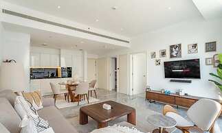 Manzil - Modern 1BR w Stunning Lake View