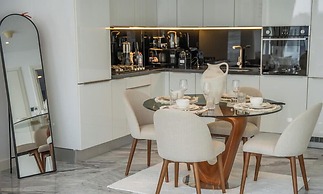 Manzil - Modern 1BR w Stunning Lake View