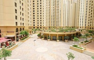 Nasma Luxury Stays- Beach side & jacuzzi