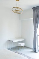 Nasma Luxury Stays- Beach side & jacuzzi