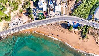 Villy Luxury Home by the sea 1