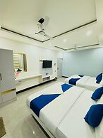 Hotel Manish International