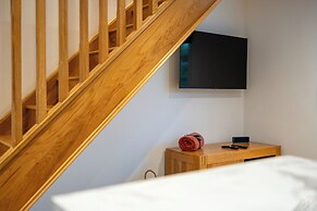 Beautiful One BR Cottage in Cerney Wick