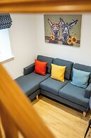Beautiful One BR Cottage in Cerney Wick
