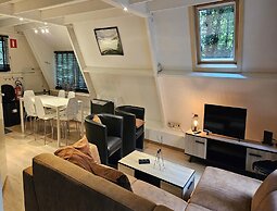 Durbuy Chalet With Modern Comforts