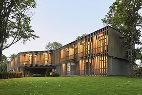 Monist by SPA VILNIUS