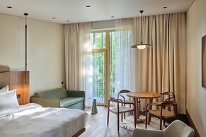Monist by SPA VILNIUS