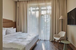 Monist by SPA VILNIUS