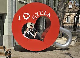 Corvin Hotel Gyula