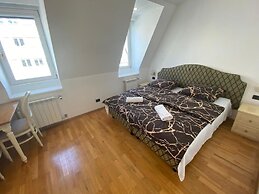 Fantastic Inn Warsaw - CH30