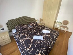 Fantastic Inn Warsaw - CH30