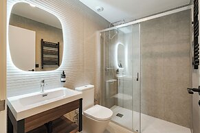 Numancia Apartments by Olala Homes