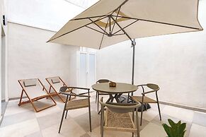 Numancia Apartments by Olala Homes
