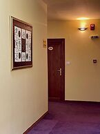HOTEL LUCY STAR