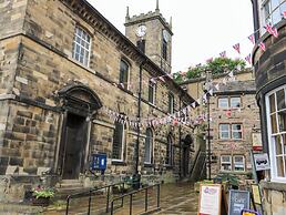 The Peak View Holmfirth