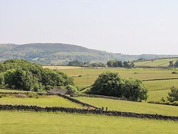 The Peak View Holmfirth