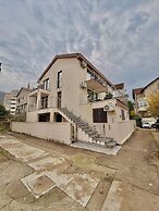 Adriatic Central 2BDR Apartment
