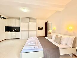 Adriatic Urban Apartments