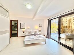 Adriatic Urban Apartments