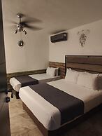 Cancún Hotel Boutique & Hostel