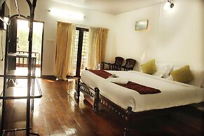 Backwater Retreat Resort - Kumarakom