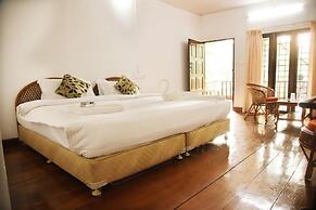 Backwater Retreat Resort - Kumarakom