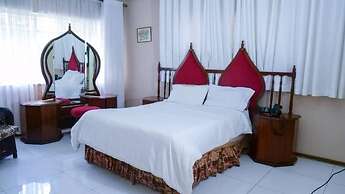 Legend Safari Lodge