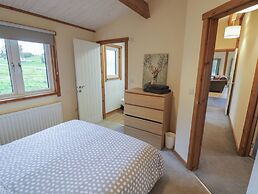 Oak Lodge