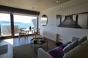 Oceana Suites Mirador Baron