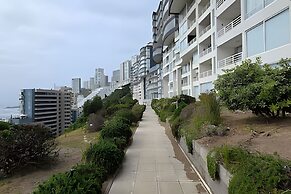 Oceana Suites EuroMarina II