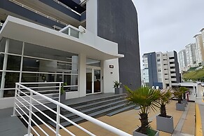 Oceana Suites EuroMarina II