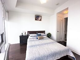 Comfy Lakeview Rogers Centre FreeParking