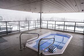 Bluebird by Revelstoke Vacations