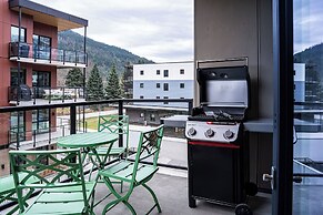 Bluebird by Revelstoke Vacations