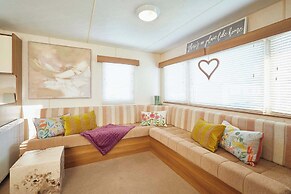 Host Stay Cosy Cove