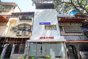 Fabhotel B Town