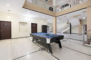 Fabhotel Pink Haveli