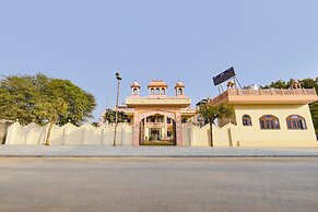 Fabhotel Pink Haveli