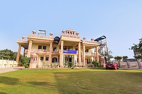 Fabhotel Pink Haveli